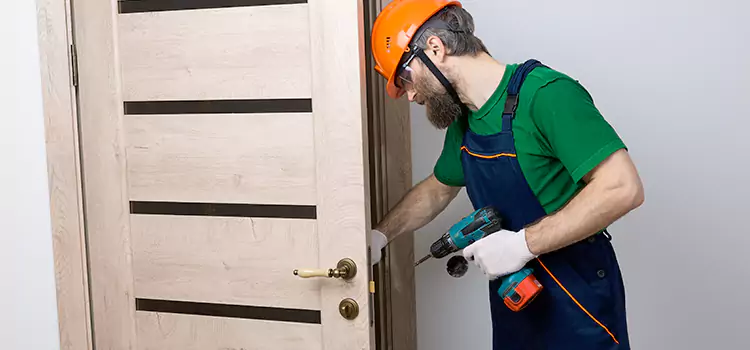 Replace Internal Door Handle with Lock Trotwood